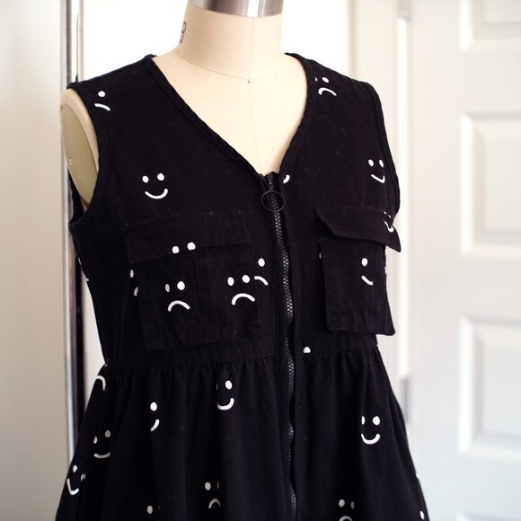 Happy Sad Gilet Dress Size Small - Picture 5 of 12